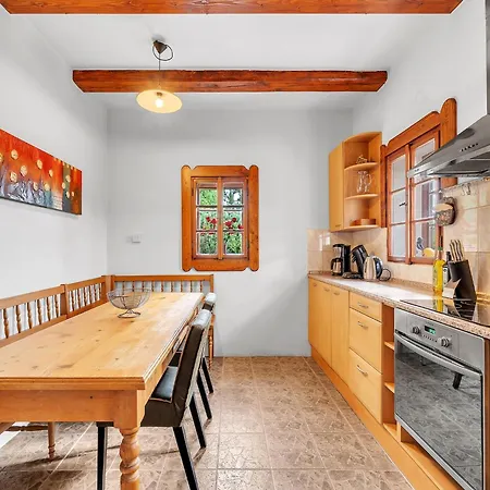 In Czechia With Heated Pool & Mountain Views Villa *