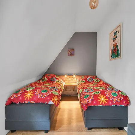 Villa In Czechia With Heated Pool & Mountain Views *