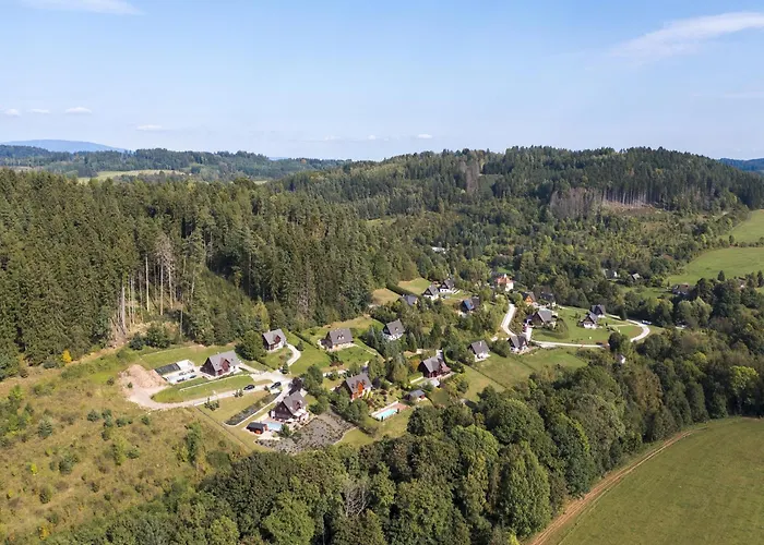In Czechia With Heated Pool & Mountain Views Willa